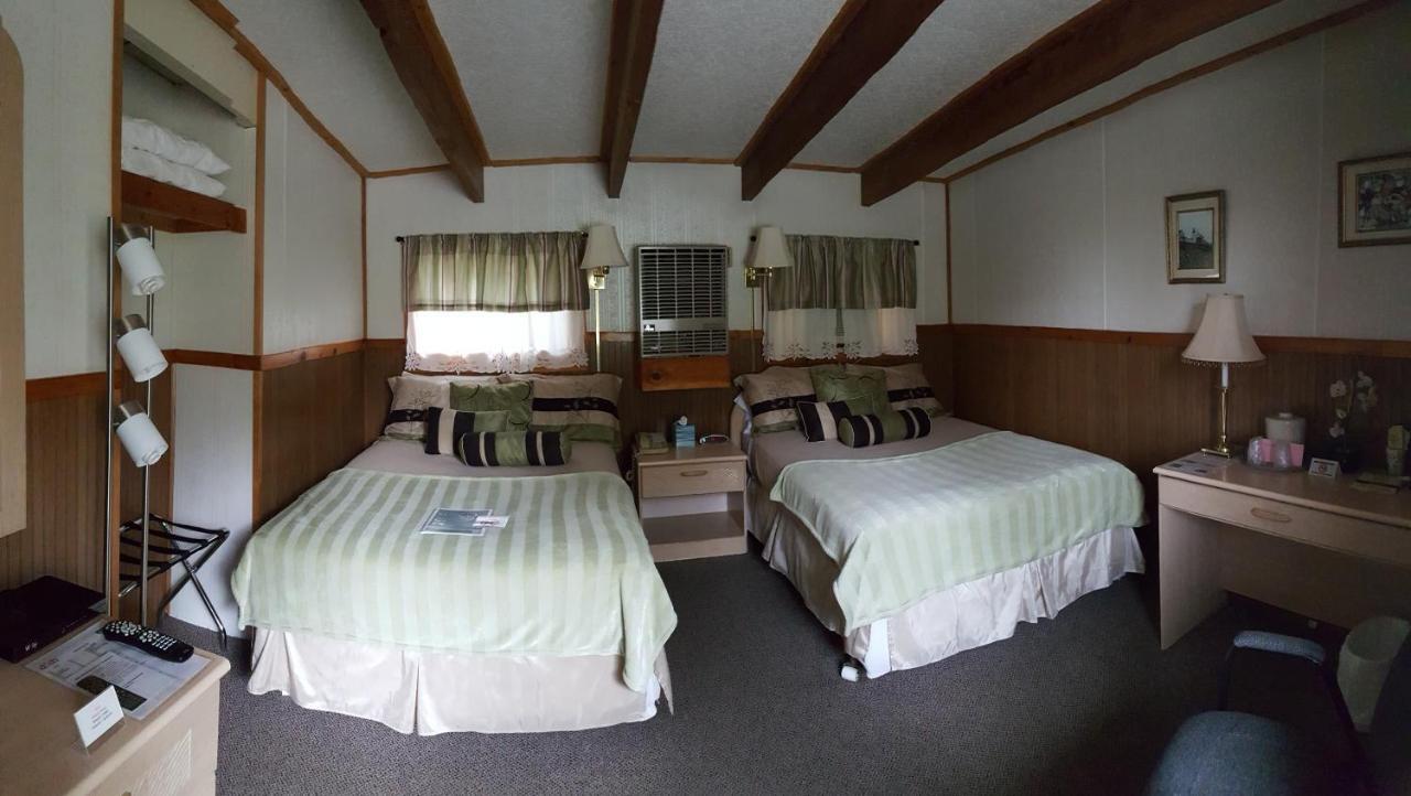 Twilite Motel Эллсуорт Экстерьер фото