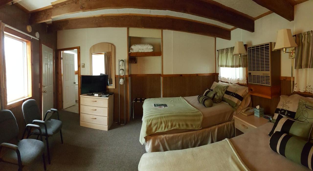 Twilite Motel Эллсуорт Экстерьер фото